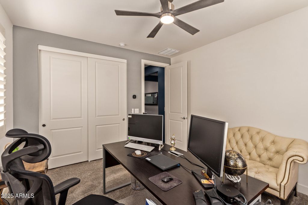 Image 24 of property listing at 17400 W AUBURN Street, Surprise, AZ 85388