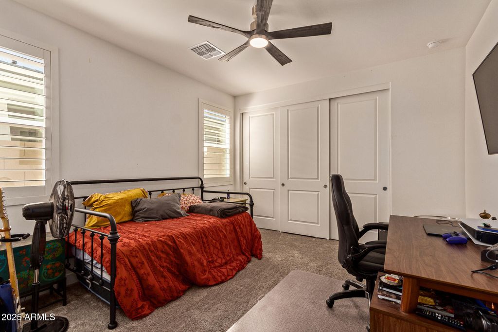 Image 26 of property listing at 17400 W AUBURN Street, Surprise, AZ 85388