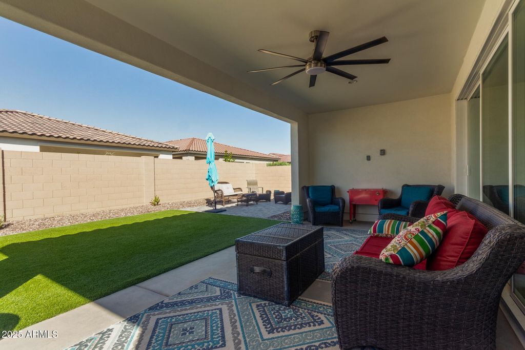 Image 30 of property listing at 17400 W AUBURN Street, Surprise, AZ 85388