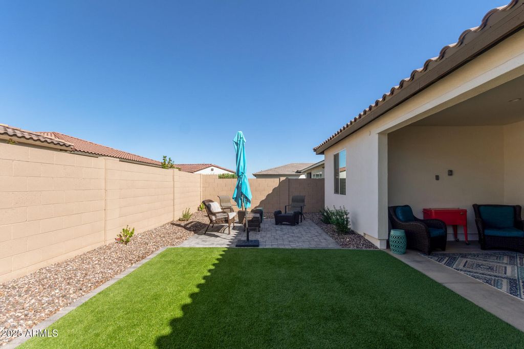 Image 33 of property listing at 17400 W AUBURN Street, Surprise, AZ 85388