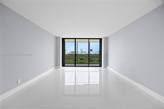 20335 W Country Club Dr 1905, Aventura, FL 33180