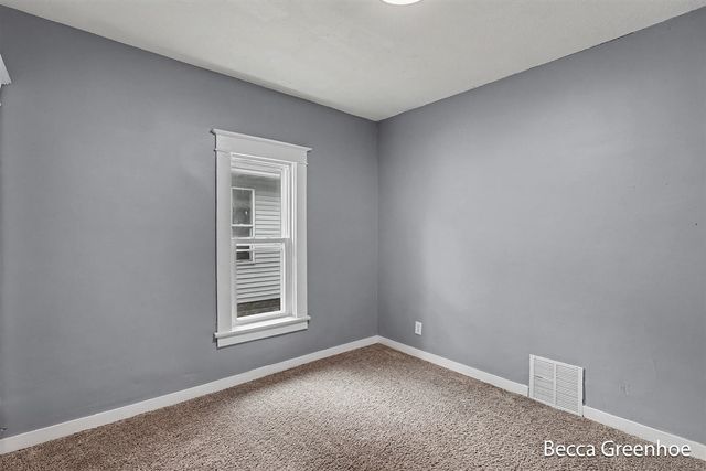 449 Leonard Avenue, Muskegon, MI 49442