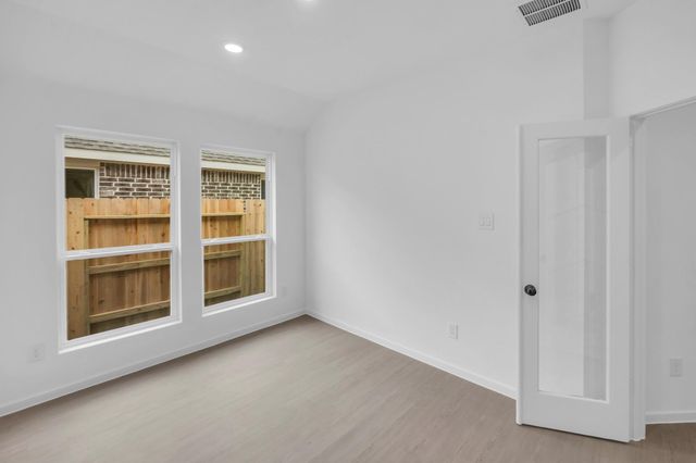 3077 Duskshine Drive, Brookshire, TX 77423