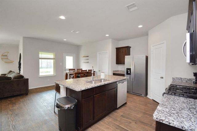 1602 Brownwood Ridge Court, Richmond, TX 77469