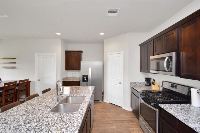 1602 Brownwood Ridge Court, Richmond, TX 77469