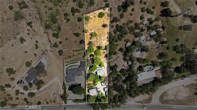 10064 Sunland Boulevard, Sunland, CA 91040