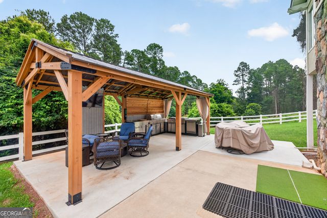 59 Players Lane, Hartwell, GA 30643