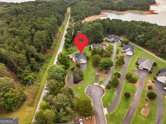 59 Players Lane, Hartwell, GA 30643