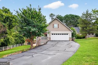 59 Players Lane, Hartwell, GA 30643
