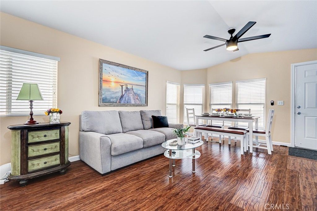 531 Pier Avenue 39, Hermosa Beach, CA 90254 — photo 2