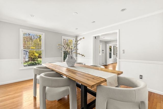 50 Brooks Street, Winchester, MA 01890