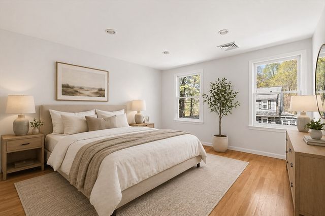 50 Brooks Street, Winchester, MA 01890