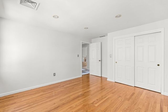 50 Brooks Street, Winchester, MA 01890