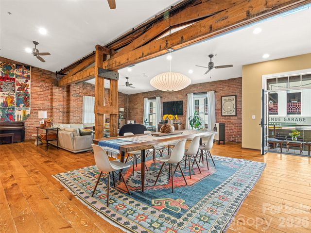 23 Rankin Avenue 301, Asheville, NC 28801
