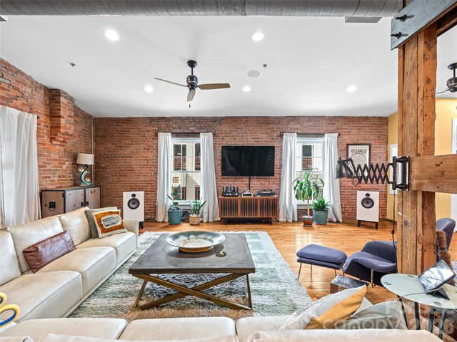 23 Rankin Avenue 301, Asheville, NC 28801
