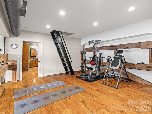 23 Rankin Avenue 301, Asheville, NC 28801
