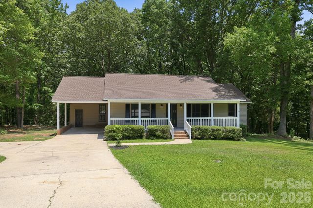 1801 Bridgewood Drive, Lancaster, SC 29720