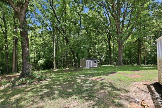 1801 Bridgewood Drive, Lancaster, SC 29720