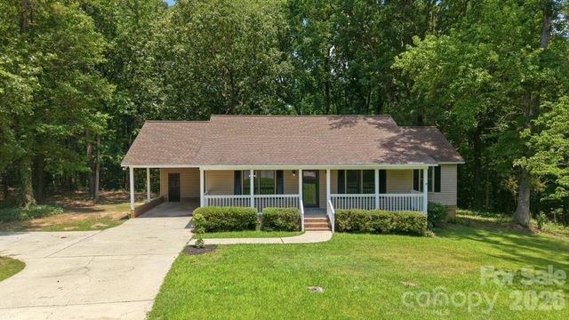 1801 Bridgewood Drive, Lancaster, SC 29720