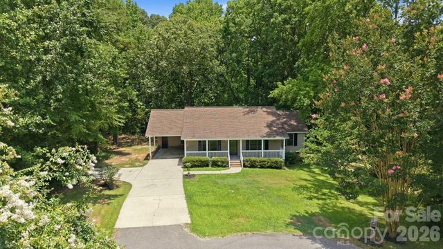 1801 Bridgewood Drive, Lancaster, SC 29720
