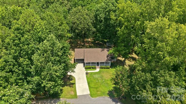 1801 Bridgewood Drive, Lancaster, SC 29720