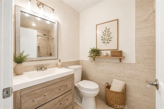 23456 White Dove Dr, Lake Forest, CA 92630