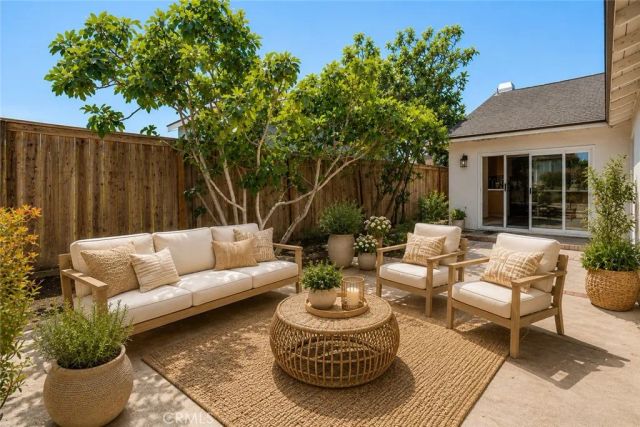 23456 White Dove Dr, Lake Forest, CA 92630