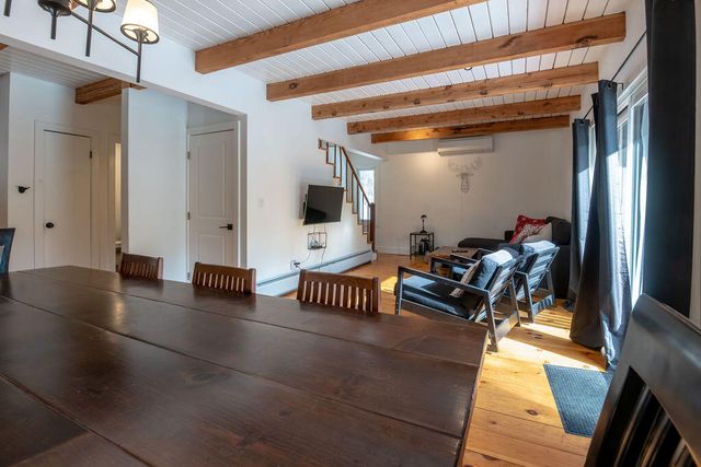 19 Hochsteig Lane, Jay, NY 12941