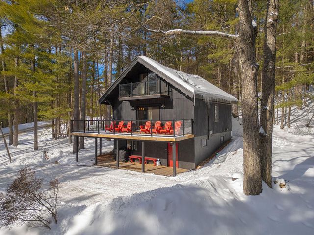 19 Hochsteig Lane, Jay, NY 12941