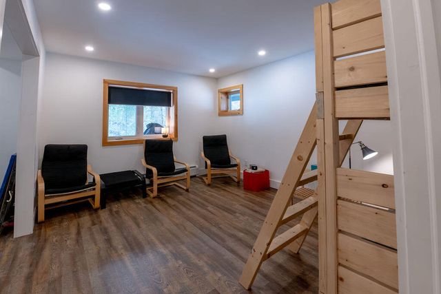 19 Hochsteig Lane, Jay, NY 12941