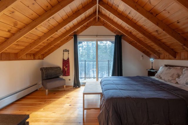 19 Hochsteig Lane, Jay, NY 12941