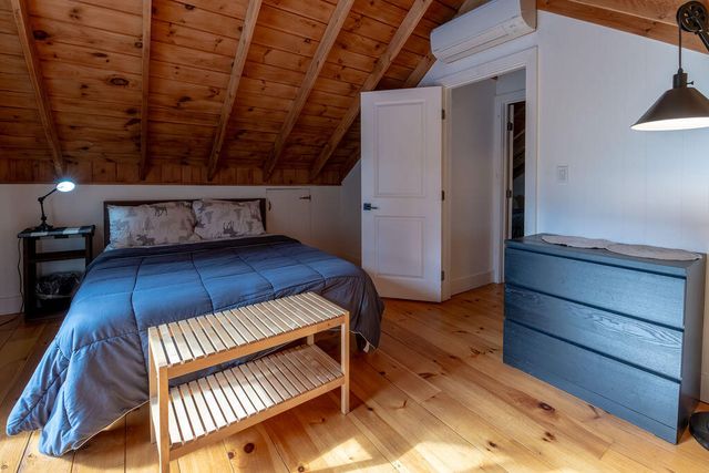 19 Hochsteig Lane, Jay, NY 12941