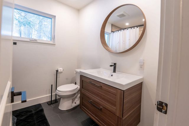 19 Hochsteig Lane, Jay, NY 12941