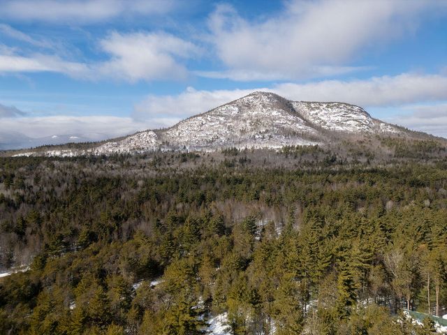 19 Hochsteig Lane, Jay, NY 12941