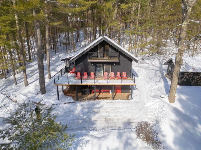 19 Hochsteig Lane, Jay, NY 12941