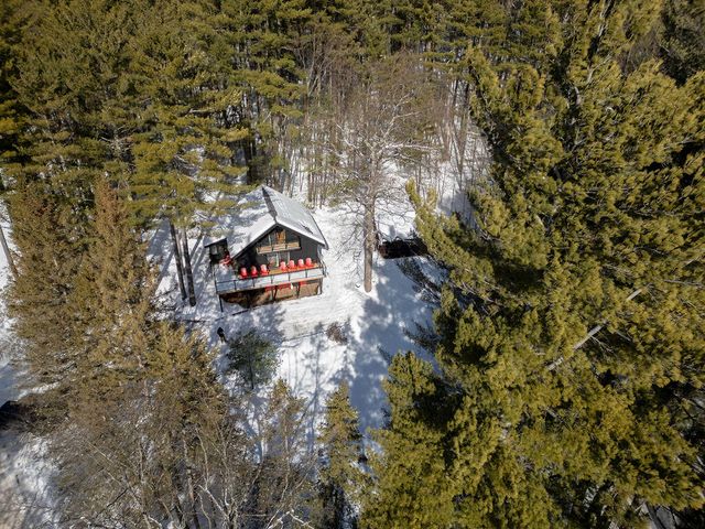 19 Hochsteig Lane, Jay, NY 12941