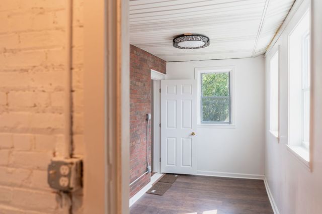 3707 S Michigan Avenue 2, Chicago, IL 60653