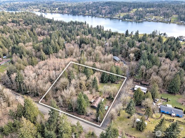 1051 E Crestview Drive, Shelton, WA 98584