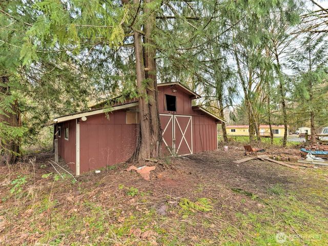 1051 E Crestview Drive, Shelton, WA 98584