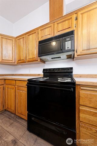 1051 E Crestview Drive, Shelton, WA 98584