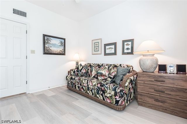4130 Bayhead DR 101, Bonita Springs, FL 34134