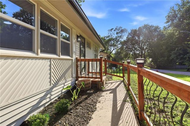 4711 Yecker Avenue, Kansas City, KS 66104