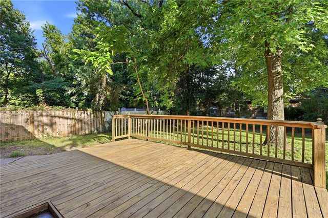 4711 Yecker Avenue, Kansas City, KS 66104
