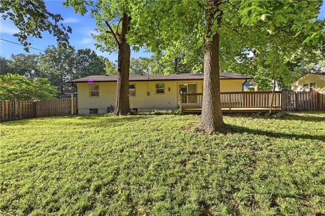 4711 Yecker Avenue, Kansas City, KS 66104
