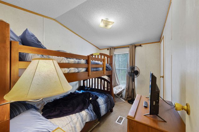 90 ROSE RD, Crump, TN 38326