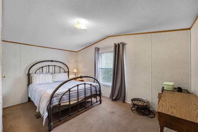 90 ROSE RD, Crump, TN 38326