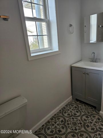 408 2nd Avenue 1, Long Branch, NJ 07740