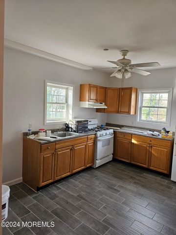 408 2nd Avenue 1, Long Branch, NJ 07740