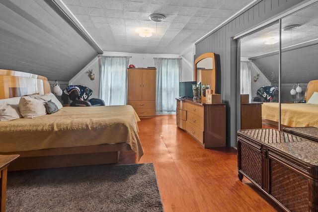 102 E Court STREET, Elkhorn, WI 53121