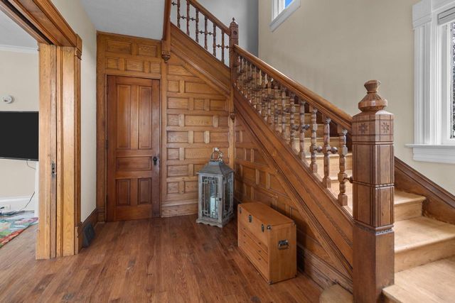 102 E Court STREET, Elkhorn, WI 53121